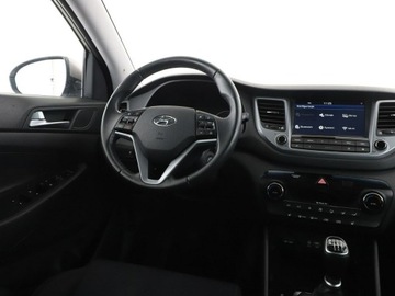 Hyundai Tucson III SUV 1.7 CRDI 115KM 2016 Hyundai Tucson navi PDC-kamera grzane fotele, zdjęcie 15