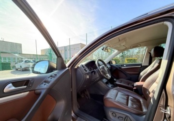 Volkswagen Tiguan I SUV Facelifting 2.0 TDI CR DPF BlueMotion 140KM 2012 Volkswagen Tiguan Volkswagen Tiguan 2.0 TDI Perfectline 2.0 Diesel 140KM, zdjęcie 13