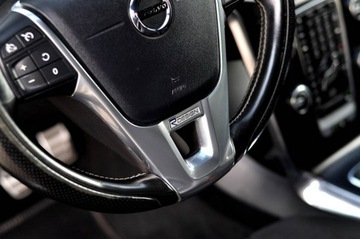 Volvo V40 II Hatchback Facelifting 2.0 D2 120KM 2017 Volvo V40 LiFt Full Led R-Design Digital Alcantara, zdjęcie 21