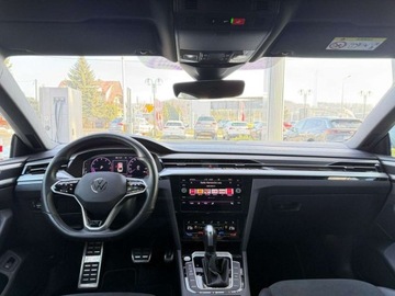 Volkswagen Arteon Fastback Facelifting 2.0 TSI 190KM 2022 Volkswagen Arteon 2.0TSI 190KM R-Line DSG Kamera ACC Keyless NiskiPrzebieg, zdjęcie 14
