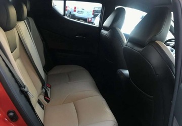 Toyota C-HR I Crossover Facelifting 2.0 Hybrid Dynamic Force 184KM 2019 Toyota C-HR Toyota C-HR 2.0 Hybrid Premiere Edition 2.0 Hybryda 184KM, zdjęcie 28