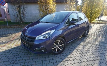 Peugeot 208 I Hatchback 5d Facelifting 1.2 PureTech 82KM 2017 Peugeot 208 Bezwypadkowy Serwisowany 1-Wlasciciel Navi Panorama Alu Grz.Fo