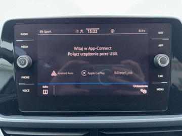 Volkswagen T-Roc I SUV Facelifting 2.0 TSI 190KM 2022 Volkswagen T-Roc 2.0 TSI 190 KM 4Motion FV23 Kamera cofania 2.0 Benzyna, zdjęcie 20