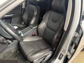 Volvo XC60 II 2017 Volvo XC 60 2.0 Diesel 149KM 2017r bezwypadkowy, zarejestrowany, zdjęcie 6