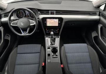 Volkswagen Passat B8 GTE Variant Facelifting 1.4 TSI Plug-In-Hybrid 218KM 2021 Volkswagen Passat GTE 1.4TSI Plug-In 218KM DSG Led ASO Kamera CarPlay ACC, zdjęcie 16