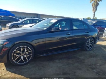 Mercedes Klasa C W206 2023 Mercedes-Benz Klasa C 300 Sedan 2023 2.0 Benzyna 255KM, zdjęcie 2
