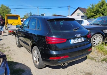 Audi Q3 I SUV 2.0 TDI 140KM 2012 Audi Q3 2012r, 2.0 TDI. Uszkodzony przod. Jezdzi. 2.0 Diesel 140KM, zdjęcie 3