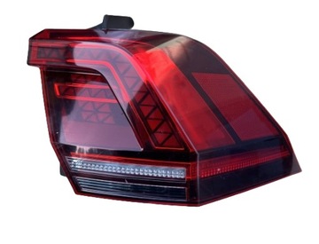 LAMPA LED PRAWA TYŁ TYLNA W BŁOTNIK VW TIGUAN II 5NA 5NA945208C