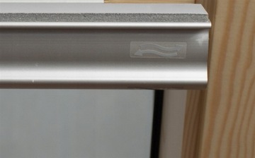 Окно Velux GLL 78х118 1064 с самоочищающимся стеклом