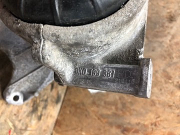 A4 B8 2.0TDI ULOŽENÍ MOTORU 8K0199381PD