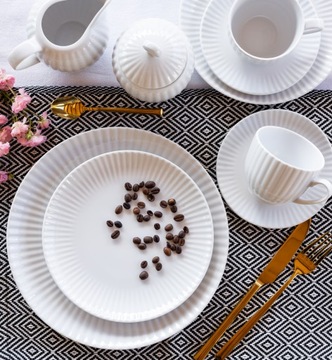 LUBIANA DAISY SERWIS OBIADOWO KAWOWY 12 OSÓB / 60 ELEMENTÓW BIAŁA PORCELANA