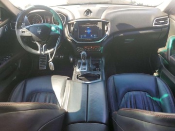Maserati Ghibli III 2015 Maserati Ghibli S 2015 3.0 Benzyna 345KM, zdjęcie 8