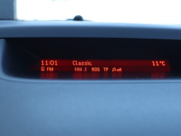 Opel Meriva II Mikrovan 1.4 Twinport ECOTEC 100KM 2011 Opel Meriva 1.4 i, Klima, Tempomat, zdjęcie 11