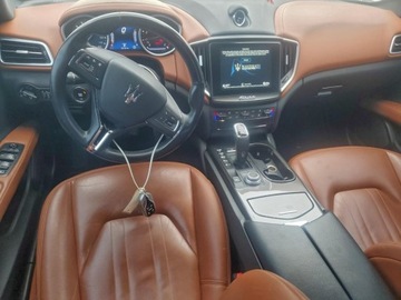 Maserati Ghibli III 2019 Maserati Ghibli S 2019 3.0 Benzyna 345KM, zdjęcie 4