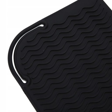 Стойкий силиконовый выпрямитель для волос.