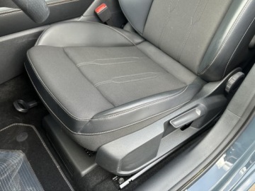 Cupra Leon II Sportstourer Facelifting 1.5 eTSI MHEV 150KM 2025 Cupra Leon Sportstourer 1.5 TSI 150KM DSG Matrix P, zdjęcie 13