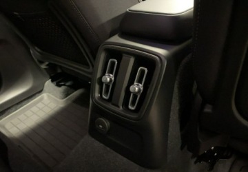 Volvo XC40 Crossover Plug-In Facelifting 1.5 T5 262KM 2023 Volvo XC 40 VAT 23 Core 1.5 T5 PHEV 262KM automat 2023 r., salon PL, I wla, zdjęcie 16