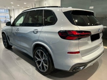 BMW X5 G05 SUV Facelifting 3.0 30d 298KM 2026 BMW X5 xDrive30d Sport Suv 2.0 (298KM) 2026, zdjęcie 1