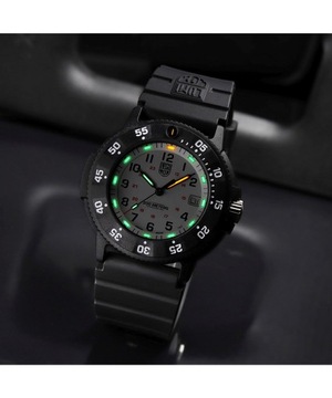 Zegarek męski Luminox Original Navy SEAL 3000 Evo