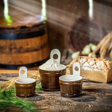 GARNEK KAMIONKOWY SKOPEK DO MLEKA 1L NACZYNIE NA ŻYWNOŚĆ KAMIONKA POLSKA