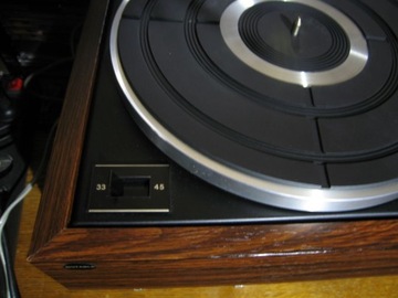 CEC BD-1000 TURN PLAYER ИЗ ДЕРЕВА, ЭЛЕГАНТНЫЙ, ХОРОШИЙ УХОД