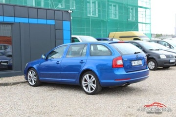 Skoda Octavia II Kombi 2.0 TFSI 200KM 2009 Skoda Octavia vRS 2.0 200ps, Nawigacja, Polskory, Xenony 2.0 Benzyna, zdjęcie 5