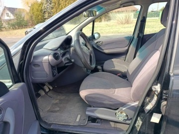 Mercedes Klasa A W169 2004 Mercedes A 140 A klasa 1.4 04r, zdjęcie 4