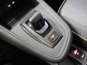 Renault Captur II 2025 Od ręki - Techno 1.3 TCe mHEV EDC 140KM / Pakiet Infotainment 10,4, zdjęcie 8