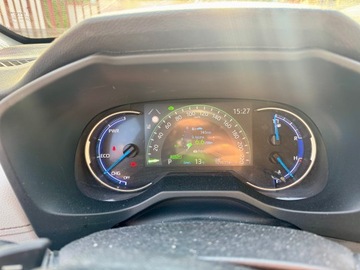 Toyota RAV4 V SUV 2.5 Hybrid Dynamic Force 218KM 2020 Toyota RAV4 V 2.5 Executive | Hybrid 218 KM | 2020 | Bezwypadkowa | ASO, zdjęcie 10