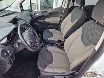 Ford Tourneo Courier I Mikrovan 1.0 EcoBoost 100KM 2016 Ford Tourneo Courier Kamera cofania Titanium Benzyna 101KM, zdjęcie 19