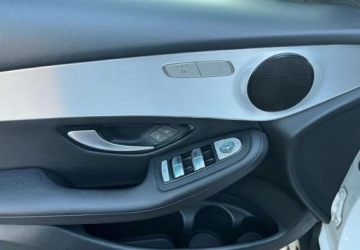 Mercedes GLC C253 SUV 2.1 220 d 170KM 2018 Mercedes-Benz GLC Mercedes-Benz GLC 2.1 Diesel 170KM, zdjęcie 23