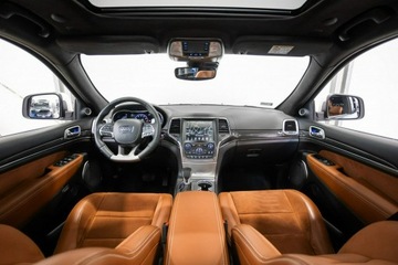 Jeep Grand Cherokee IV Terenowy Facelifting 2016 6.4 468KM 2017 Jeep Grand Cherokee SRT 6.4 HEMI. Polska. 2 wł., zdjęcie 16