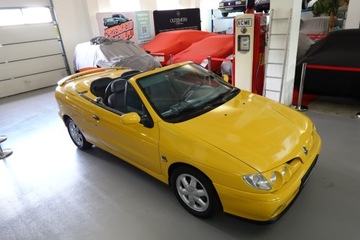 Renault Megane I Hatchback 2.0 i 115KM 1998 Renault Mégane 2,0 Cabrio, Super Stan, Bez korozji, El dach, Zobacz, zdjęcie 13