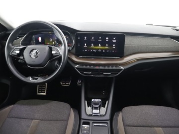 Skoda Octavia IV Scout 2.0 TDI 150KM 2022 Skoda Octavia Combi SCOUT 2.0TDI 150KM 4X4 ACC Kam, zdjęcie 8