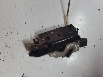 CITROEN DS5 11-15R ZÁMEK DVEŘE PRAVÝ PŘEDNÍ 6 PIN