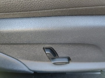 Mercedes Klasa E W213 Limuzyna 2.0 220d 194KM 2017 Mercedes E 220 Super stan faktura vat 23%, zdjęcie 19