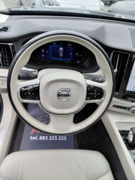 Volvo XC60 II 2023 Volvo XC 60 Lift mHEV Automat Kamera 360 Skora Panorama Radar 2.0 Benzyna, zdjęcie 12