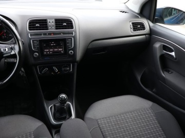 Volkswagen Polo V Hatchback 3d Facelifting 1.2 TSI BlueMotion Technology 90KM 2017 VW Polo 1.2 TSI, Salon Polska, 1. Właściciel, zdjęcie 7