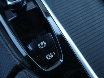 Volvo V90 II Kombi 2.0 D3 150KM 2018 Volvo V90 D3, Automat, Skóra, Navi, Klima, zdjęcie 19