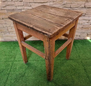 Taboret drewniany stary krzesło zydelek zabytek antyk retro