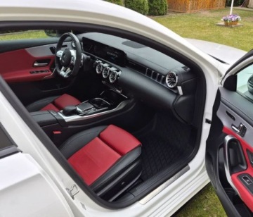 Mercedes Klasa A W177/V177 Sedan AMG 2.0 AMG 35 306KM 2022 Mercedes-Benz Klasa A Sedan 2022r 37tys km 2.0 Benzyna 306KM, zdjęcie 11