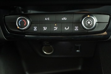 Opel Corsa F Hatchback 5d 1.2 Turbo 100KM 2020 Opel Corsa 1.2 Turbo, Salon Polska, Serwis ASO, zdjęcie 9