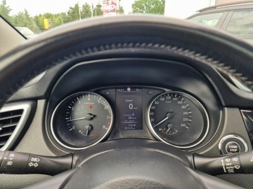 Nissan Qashqai II Crossover Facelifting 1.2 DiG-T 115KM 2018 Nissan Qashqai Benzyna Ledy Navigacja Panorama, zdjęcie 32