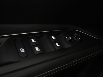 Peugeot 3008 II Crossover 1.5 BlueHDI 130KM 2018 Peugeot 3008 GT-Line panorama virtual navi PDC, zdjęcie 38