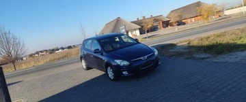 Hyundai i30 I Hatchback 1.4 109KM 2010 Hyundai i30 1.4 benz ,bezwypadek ,klimatyzacja,zadbany 1.4 Benzyna 109KM, zdjęcie 1