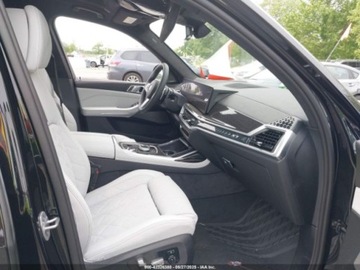 BMW X7 2025 BMW X7 xDrive40I 2025 3.0l 3.0 Benzyna 375KM, zdjęcie 9