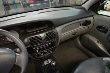 Renault Megane I Cabrio 2.0 i 16V IDE 140KM 2001 Renault Mégane Cabrio 2,0 IDE, Super Stan, Klima, Skóry, El dach, Zobacz, zdjęcie 34