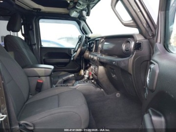 Jeep Wrangler IV 2023 Jeep Wrangler 2023 JEEP WRANGLER 4-DOOR SPORT ALTITUDE 4X4 2.0 Benzyna, zdjęcie 8