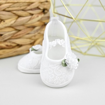 крошечные белые тапочки для крещения 2 месяца 9