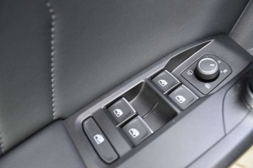 Cupra Formentor Crossover 1.5 TSI 150KM 2022 Cupra Formentor 1.5TSI 150KM DSG ACC Kamera ACC Ambiente DCC Indukcja Paki, zdjęcie 16